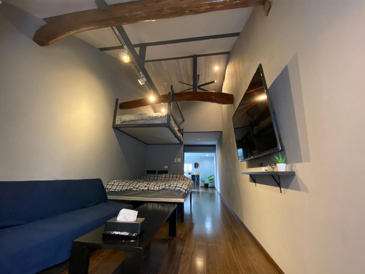 Family Room Okinawa 那霸 外观 照片